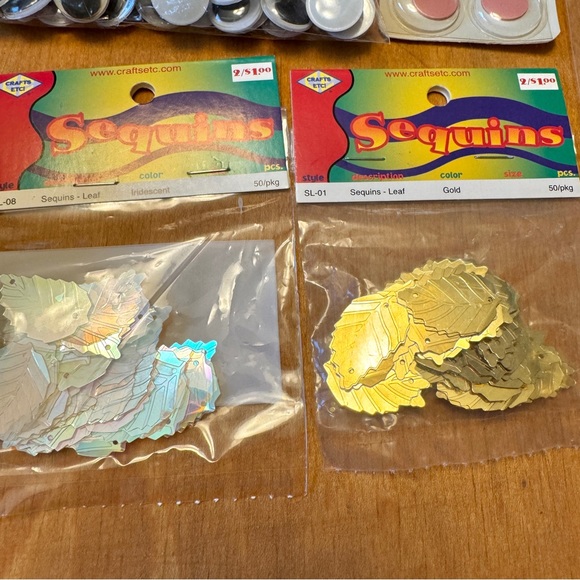 Craft Lot Googly Eyes, Brads, Brads, Styrofoam Supplies - Picture 9 of 14